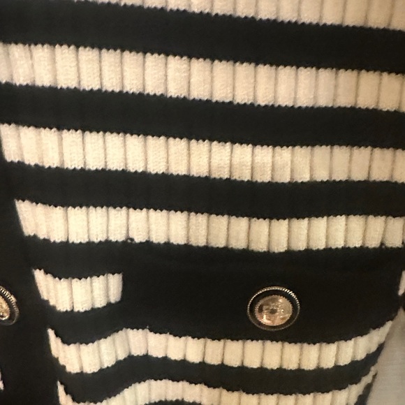White House Black Market NWT BW Striped Women's Cardigan - Picture 6 of 13